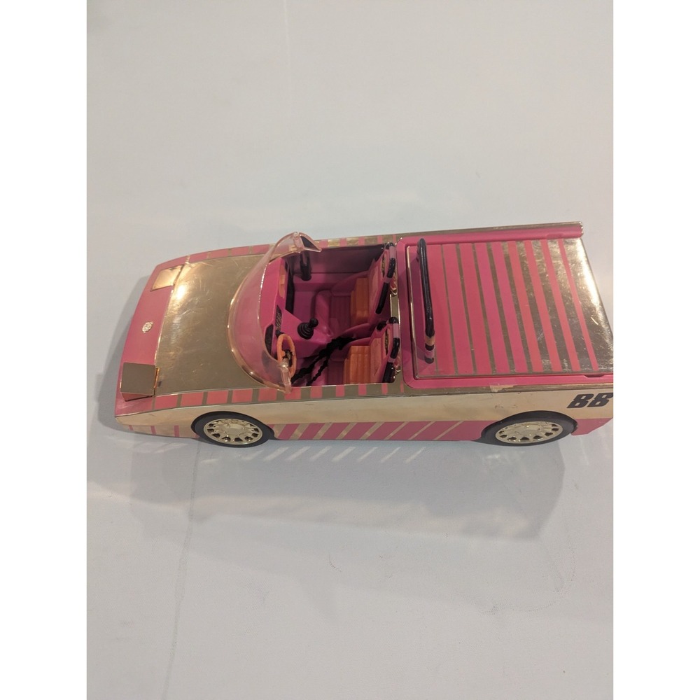 LOL Surprise OMG Speedmatic Convertible Doll Sports Car W/Pool & Dance Floor